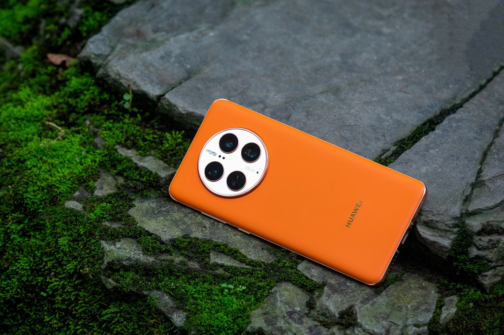 The advancement of futuristic technologies in the HUAWEI Mate&nbsp;Series