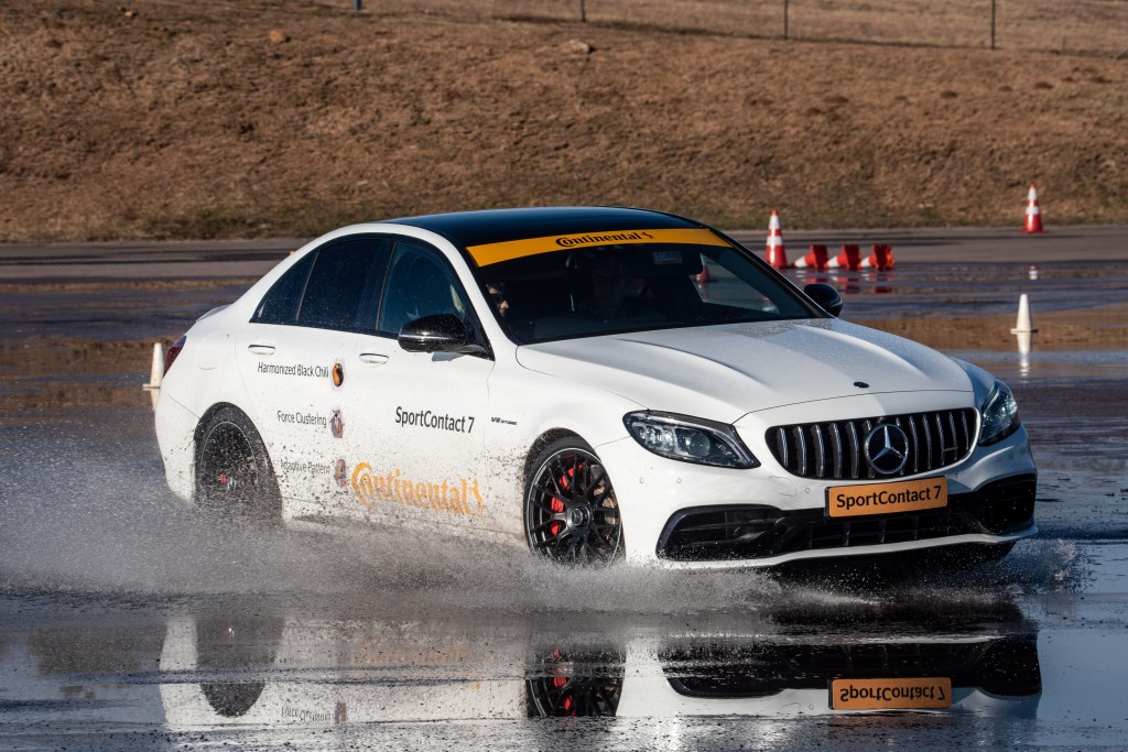 Summertime is Travel Time: The Importance of Good Tyre Choices on&nbsp;Holiday